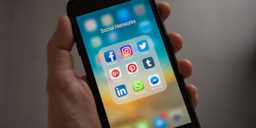 Social Media Marketing - OKiT247 services